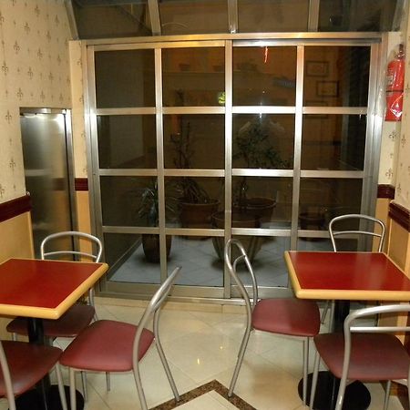 בואנוס איירס Hotel Central Cordoba מראה חיצוני תמונה